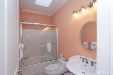 Bath - 233 Raintree Ln, Sequim, WA 98382 photo 3 of 3