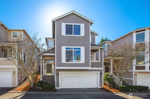 11317 NE 117th St, Kirkland, WA 98034