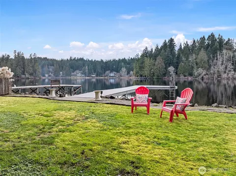 13095 Lake Shore Dr NW, Poulsbo, WA 98370