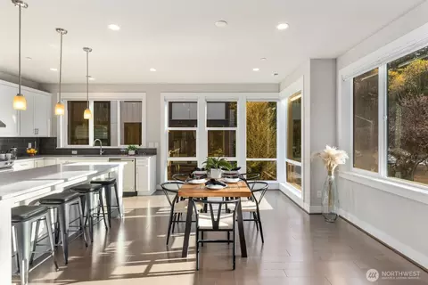 Dining - 9608 NE 182nd Ct #A, Bothell, WA 98011 photo 2 of 3
