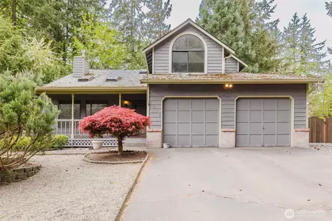 9606 Sunburst Ct SE, Port Orchard, WA 98367