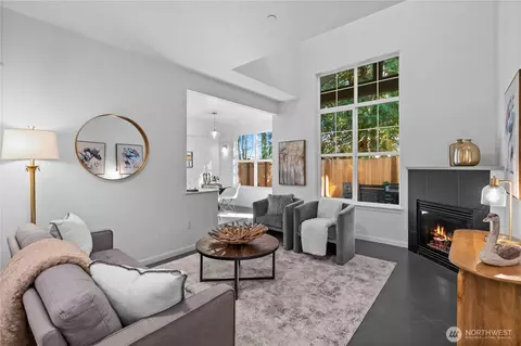 23214 Fitzgerald Rd #2, Bothell, WA 98021