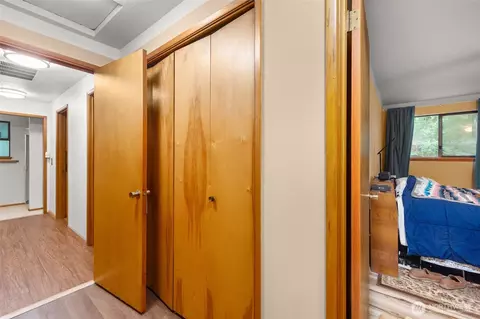 Entry Way - 4617 200th St SE, Bothell, WA 98012 photo 2 of 2
