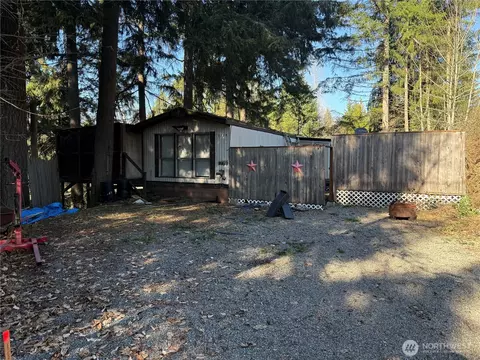 5217 278th St E, Spanaway, WA 98387