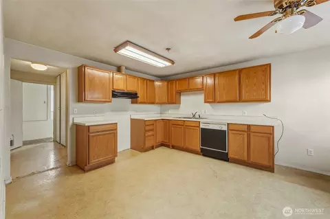 Kitchen - 444 S 444 12 S 4th Ave, Walla Walla, WA 99362 photo 1 of 1