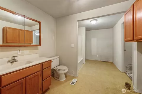 Bath - 444 S 444 12 S 4th Ave, Walla Walla, WA 99362 photo 1 of 2