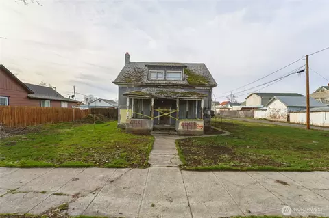 Exterior - 444 S 444 12 S 4th Ave, Walla Walla, WA 99362 photo 2 of 4