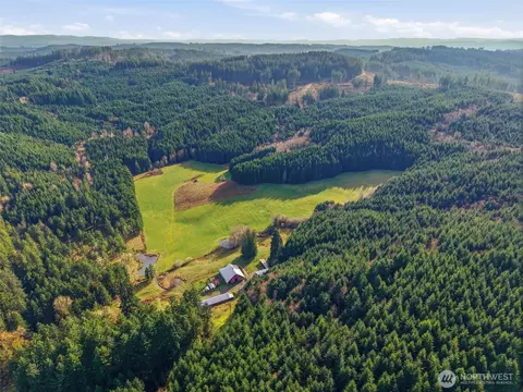 211 Echo Rd, Rochester, WA 98579