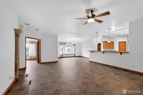 402 Parrish Rd, Sequim, WA 98382 photo 11
