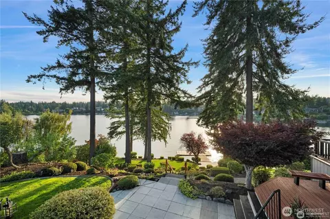 2804 179th Ave E, Lake Tapps, WA 98391