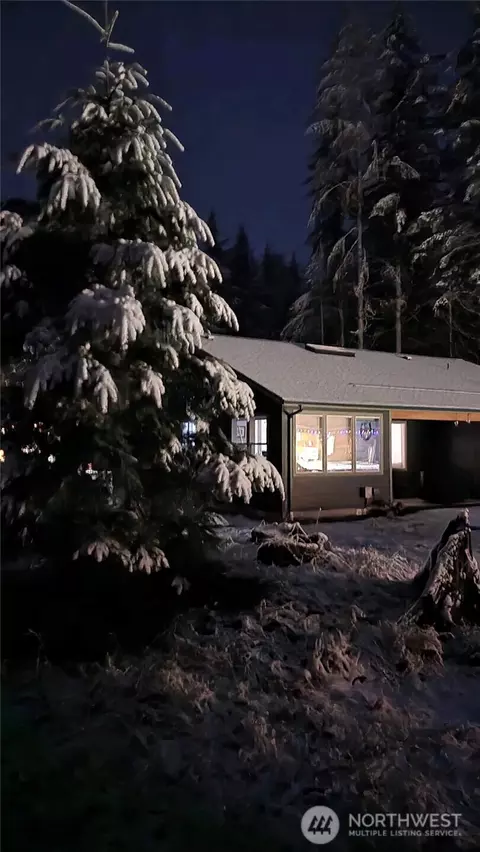 62304 Corral Way E, Greenwater, WA 98022 photo 2