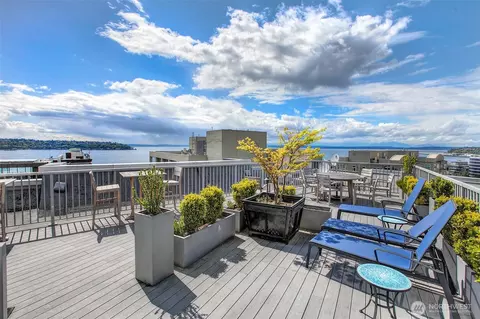 76 Cedar St #603, Seattle, WA 98121