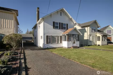 620 6th St, Hoquiam, WA 98550