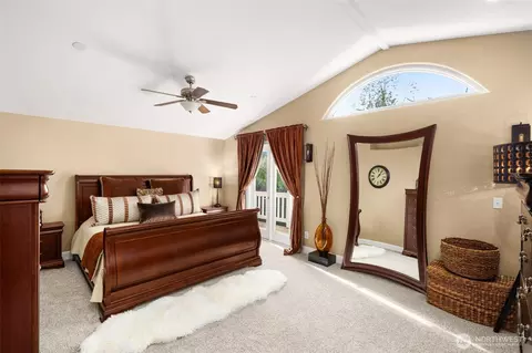 Bedroom - 4724 Gardner Ave, Everett, WA 98203 photo 1 of 4