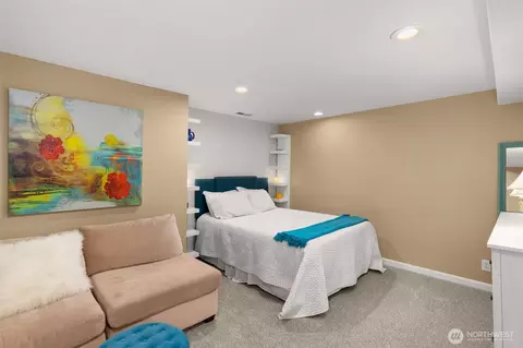 Bedroom - 4724 Gardner Ave, Everett, WA 98203 photo 4 of 4