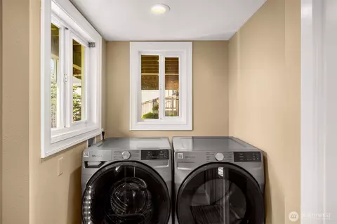 Other - 4724 Gardner Ave, Everett, WA 98203 photo 8 of 9
