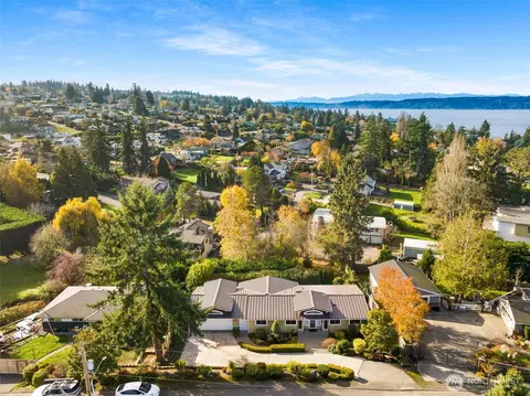 View/Area - 4724 Gardner Ave, Everett, WA 98203 photo 1 of 4
