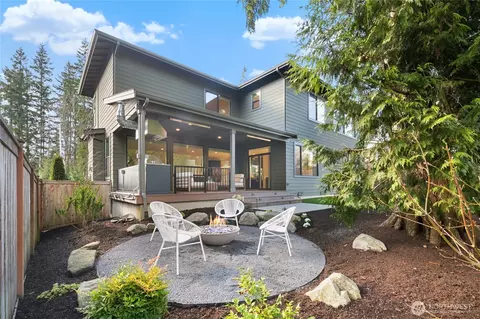 Exterior - 17 232nd Pl SE, Bothell, WA 98021 photo 3 of 8