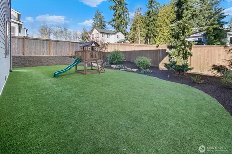 Exterior - 17 232nd Pl SE, Bothell, WA 98021 photo 4 of 8