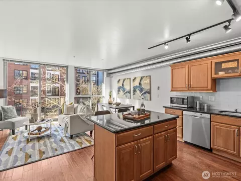 530 Broadway E #406, Seattle, WA 98102