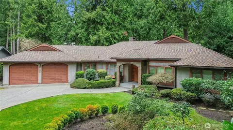21022 NE 32nd Pl, Sammamish, WA 98074