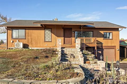 5 Viewpoint Rd, Ellensburg, WA 98926