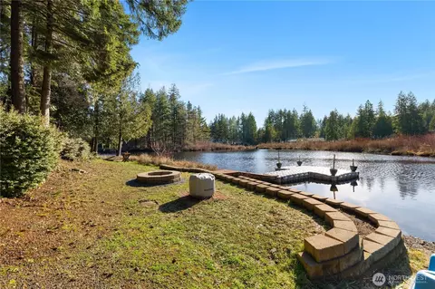 2520 E Saint Andrews Dr N, Shelton, WA 98584