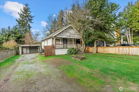 9007 Dayton Ave N, Seattle, WA 98103