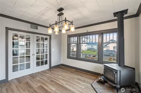 Other - 513 E St, Cosmopolis, WA 98537 photo 2 of 4