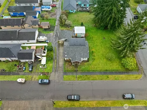 View/Area - 513 E St, Cosmopolis, WA 98537 photo 3 of 4