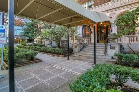 1017 Minor Ave #1303, Seattle, WA 98104
