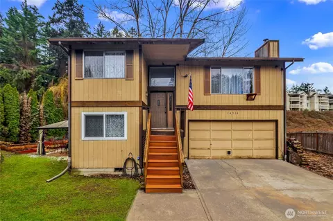 14516 2nd Ave E, Tacoma, WA 98445