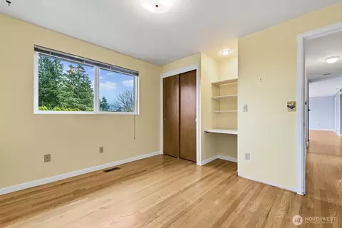 Bedroom - 9029 Eastview Ave, Everett, WA 98208 photo 5 of 10