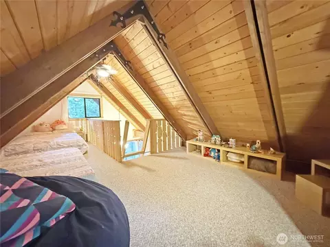Bedroom - 75 Highland Loop, Ronald, WA 98940 photo 5 of 7