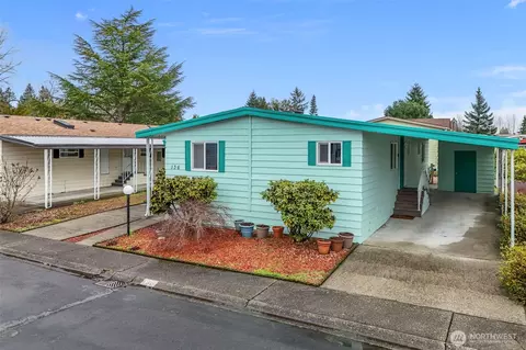 11436 SE 208th St #136, Kent, WA 98031
