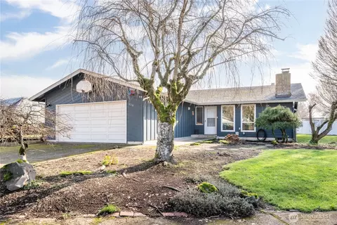 4014 Rosewood St, Longview, WA 98632