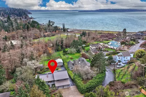 1359 SW 175th St, Normandy Park, WA 98166
