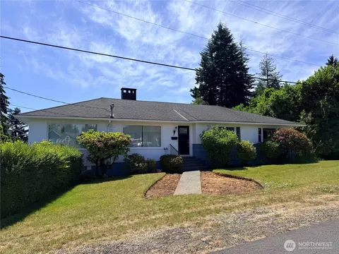 1007 Riverview Dr, Aberdeen, WA 98520