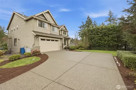 5236 NE 11th Ct, Renton, WA 98059