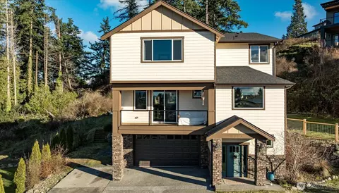 1403 Dakota Ave, Anacortes, WA 98221