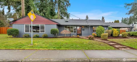 5703 230th St SW, Mountlake Terrace, WA 98043