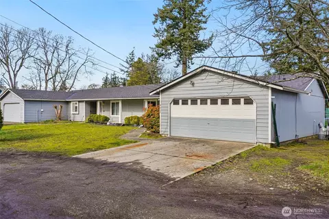 8603 8605 Meadow Rd SW, Lakewood, WA 98499