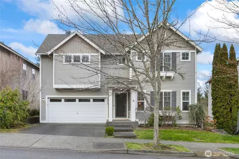 8823 Swenson Ave SE, Snoqualmie, WA 98065