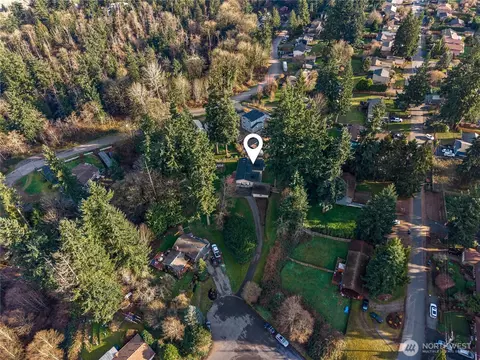 View/Area - 8423 32nd Ave SE, Everett, WA 98208 photo 1 of 3
