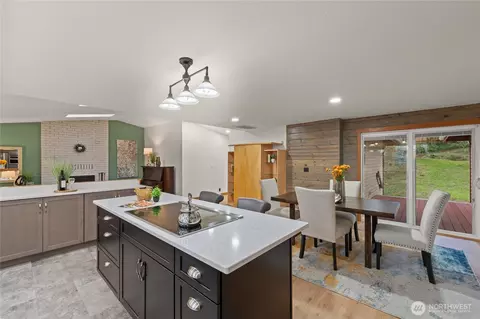 Kitchen - 8423 32nd Ave SE, Everett, WA 98208 photo 4 of 5