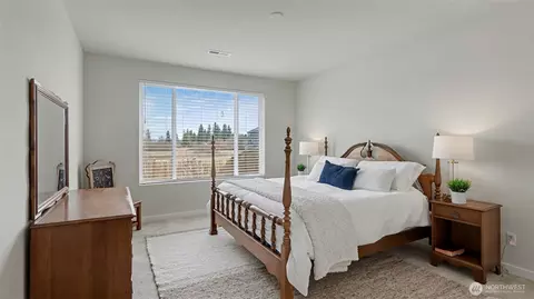 Bedroom - 3555 Elmont Ave, Enumclaw, WA 98022 photo 1 of 3