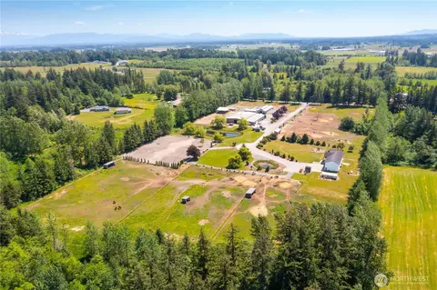 2176 Burk Rd, Blaine, WA 98230