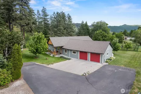 12285 Village View Dr, Leavenworth, WA 98826