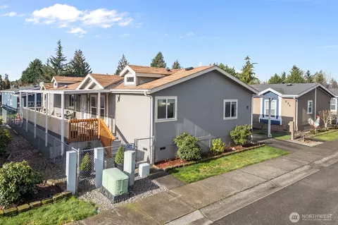 31600 126th Ave SE #E29, Auburn, WA 98092