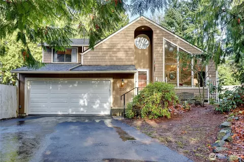 2120 NEdwin Ct, Poulsbo, WA 98370